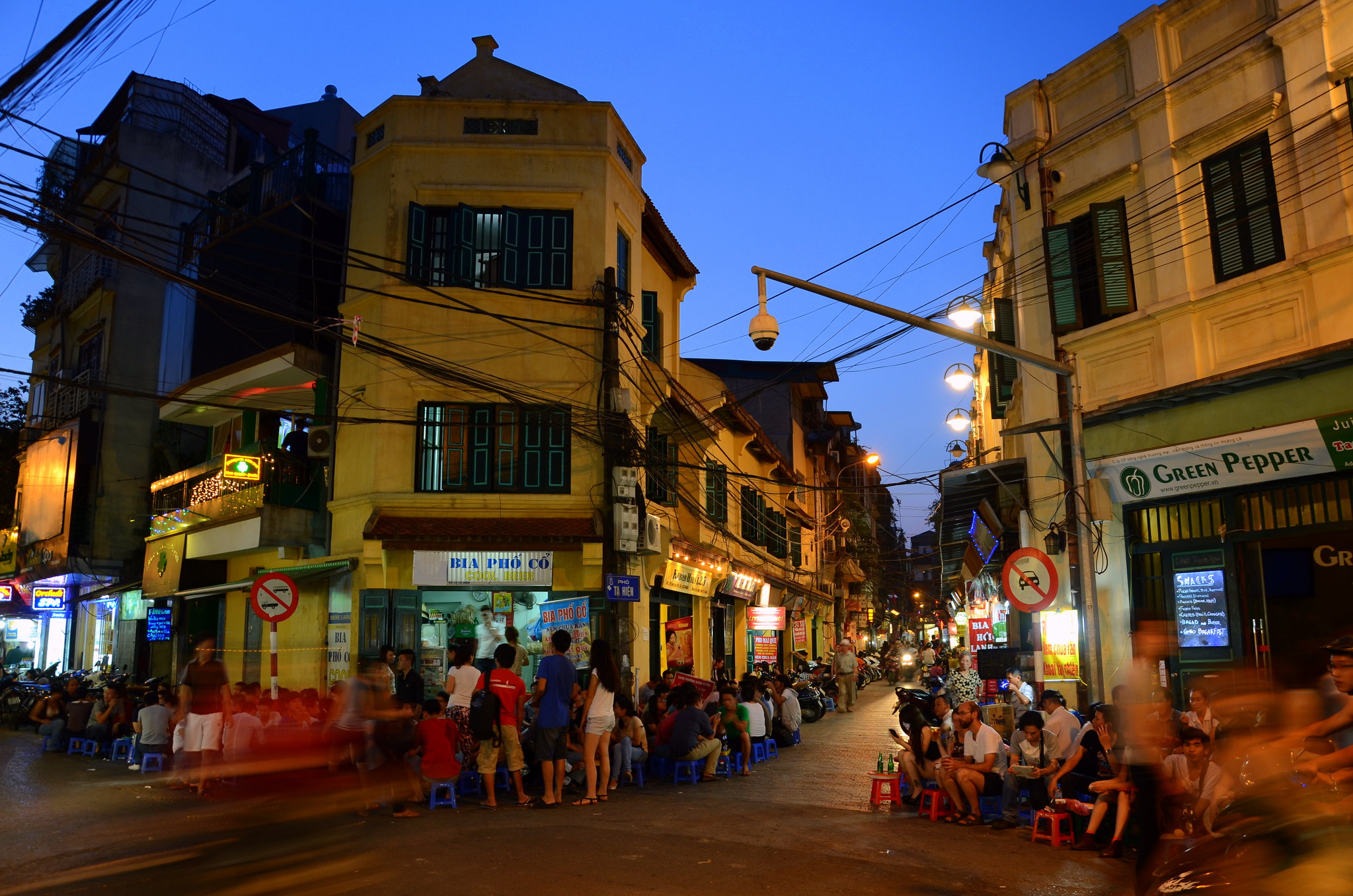10 Tips for Moving to Vietnam and Living an Expat Life in Hanoi