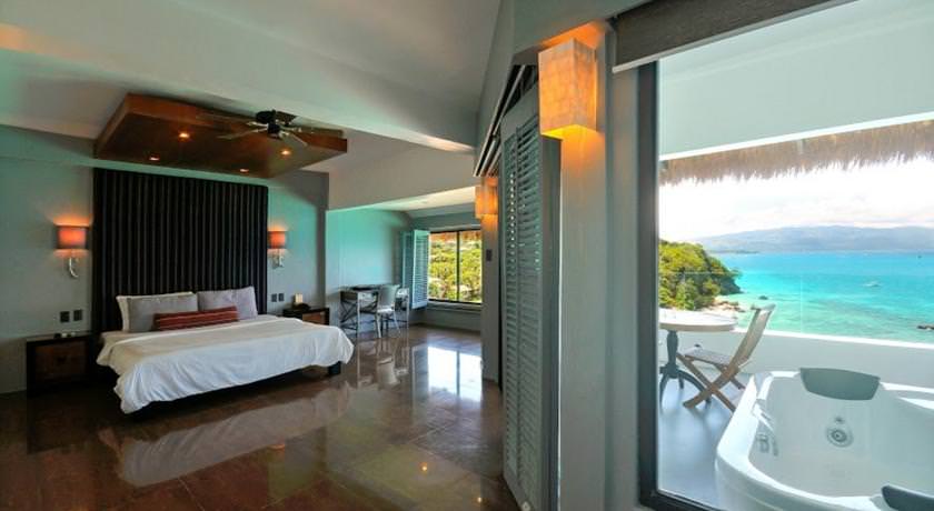 Ultimate List of the Best Luxury Hotels in Boracay 20