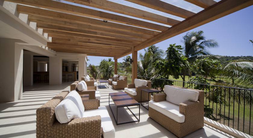 Ultimate List of the Best Luxury Hotels in Boracay 25