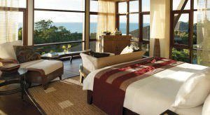 Ultimate List of the Best Luxury Hotels in Boracay 28