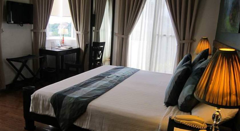 Ultimate List of the Best Luxury Hotels in Boracay 30
