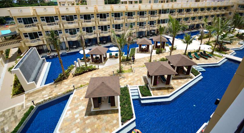 Ultimate List of the Best Luxury Hotels in Boracay 9