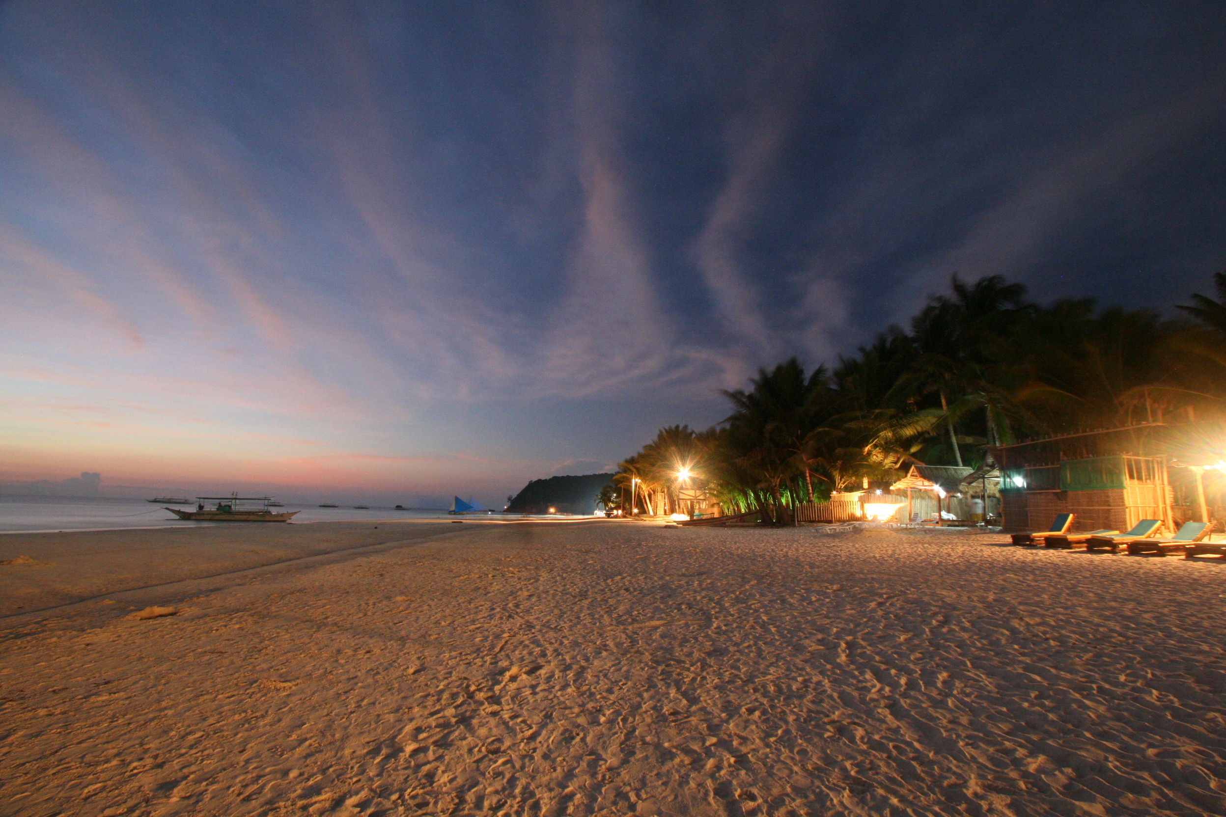 DIY Travel Guide to Boracay, Philippines (with Suggested Tours)