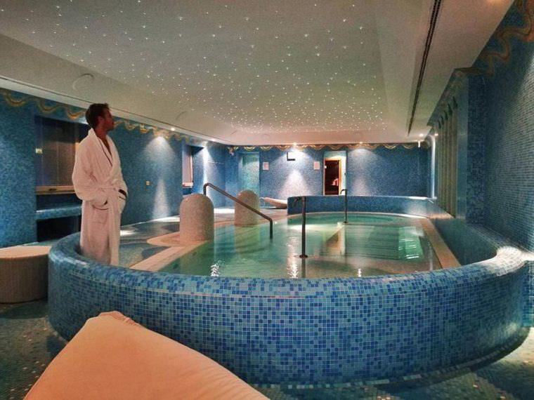 Hotel du Russie, Rome - our Luxury Stay Review during our Honeymoon Trip