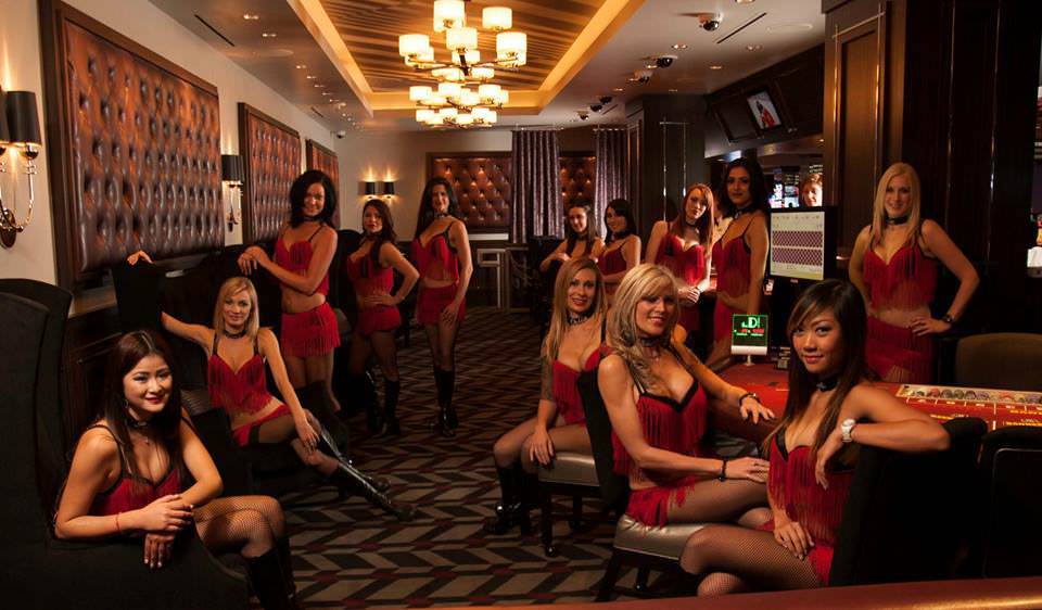Luxury Hotel Review The D Casino Hotel Las Vegas 11.