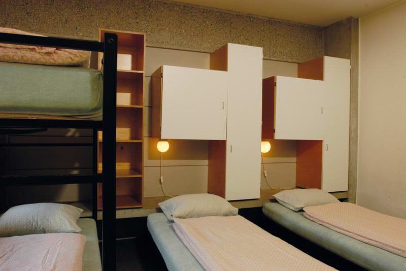Ultimate List of Best Backpacker Hostels Lauseanne Youth Hostel Jeunotel_Lauseanne_Switzerland