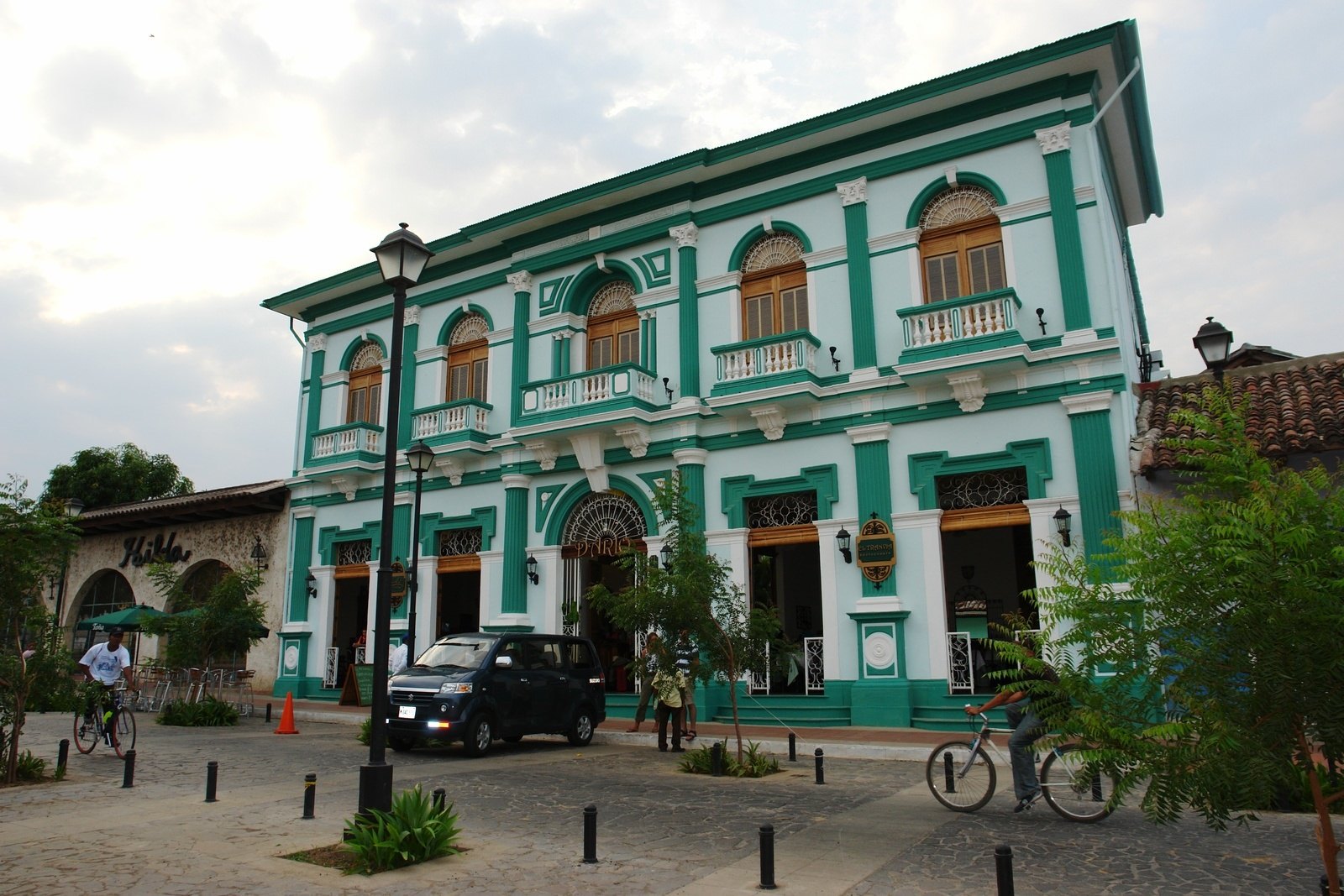 Ultimate List of Best Backpacker Hotels In Granada, Nicaragua Hotel Colonial