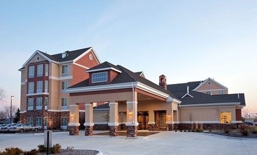 Ultimate List of Best Luxury Hotels in St. Cloud, Minnesota, Homewood Suites Saint Cloud