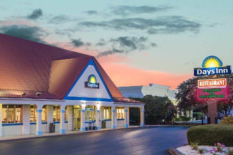 Ultimate List of Best Cheap Hostels for Backpackers in Wilmington City, Delaware, Days Inn Wilmington