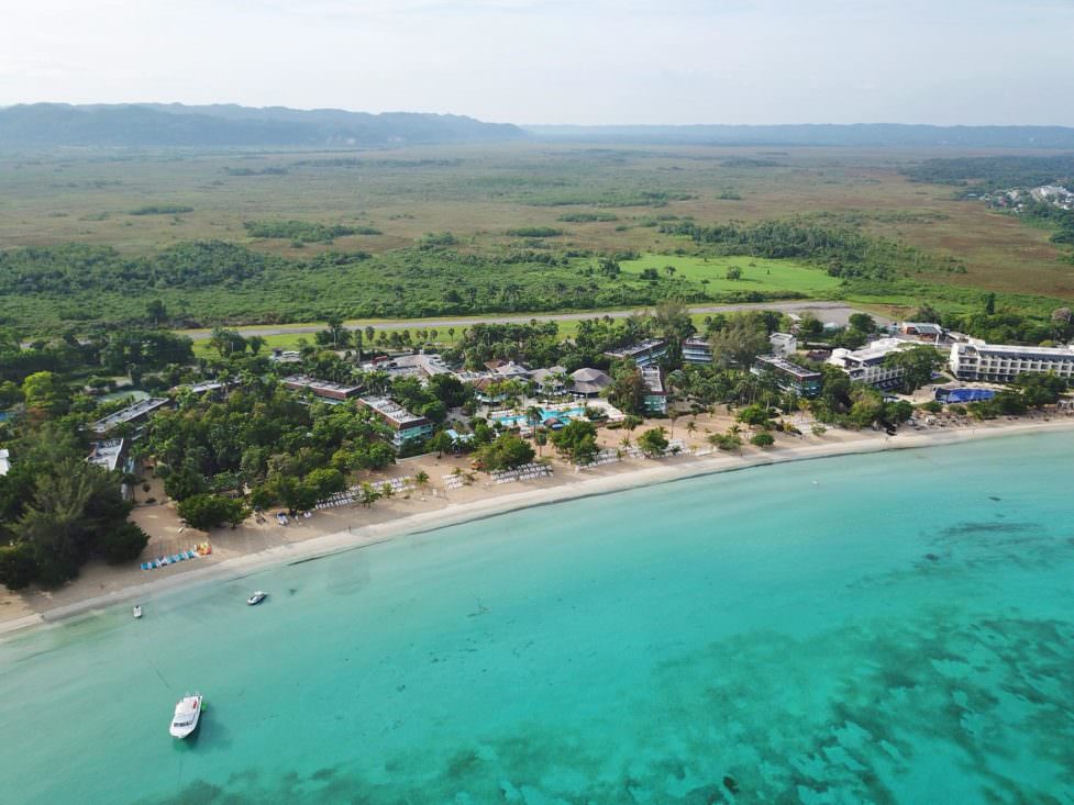 Couples Negril vs. Couples Swept Away-- Which One In Negril, Jamaica