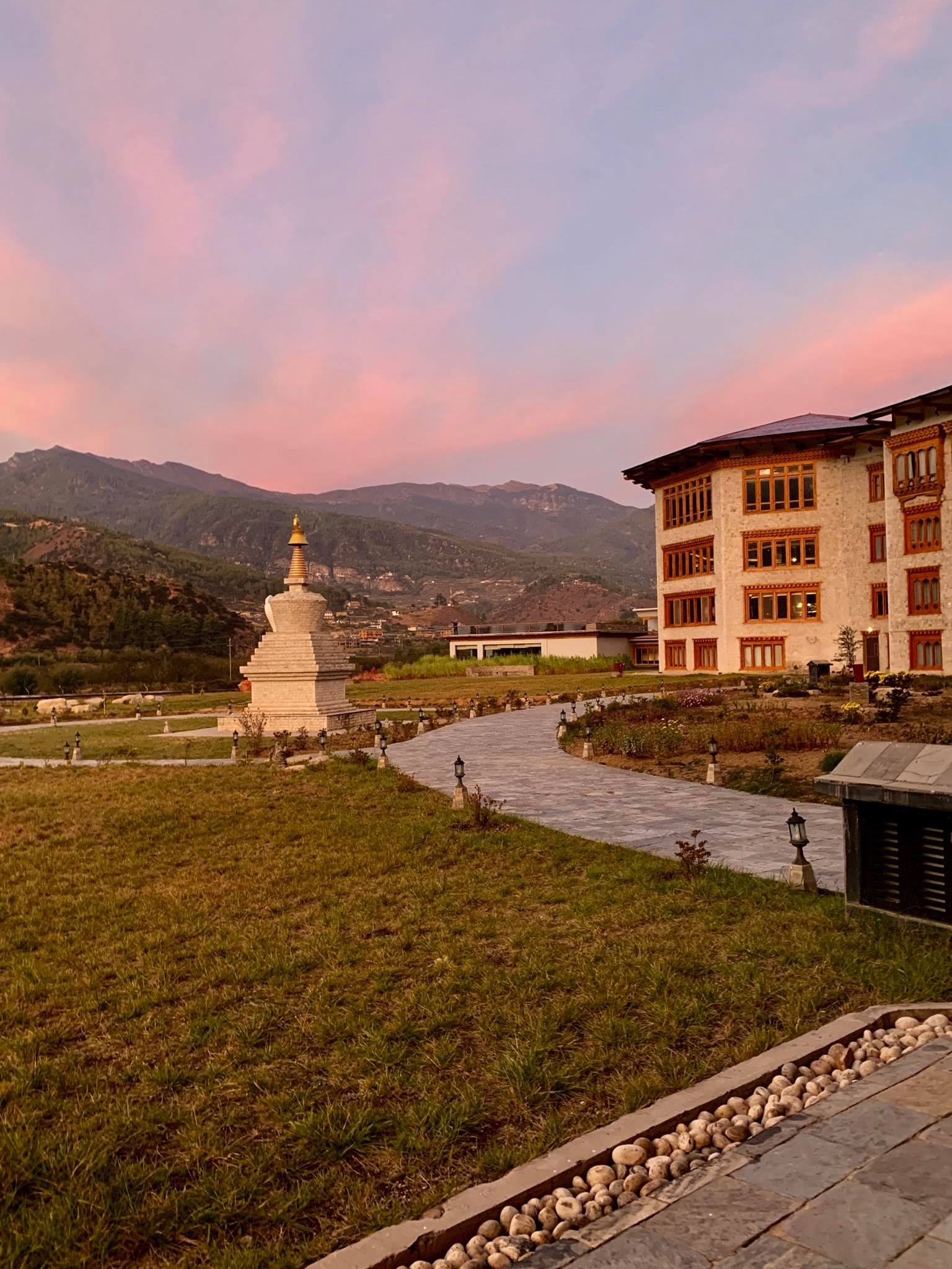 5 Star Bhutan Le Méridien Paro vs Le Méridien Thimphu6