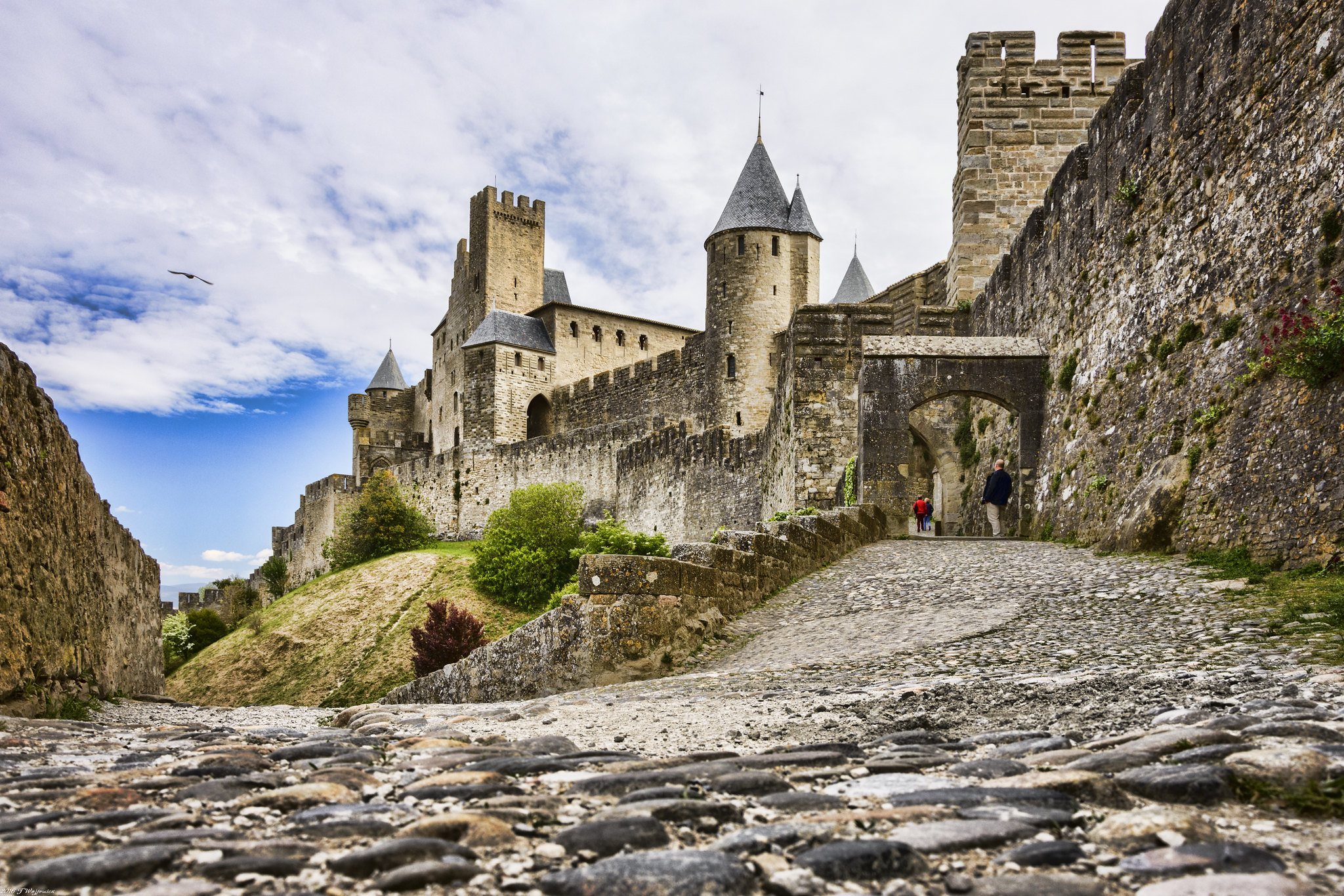 best travel route to carcassonne