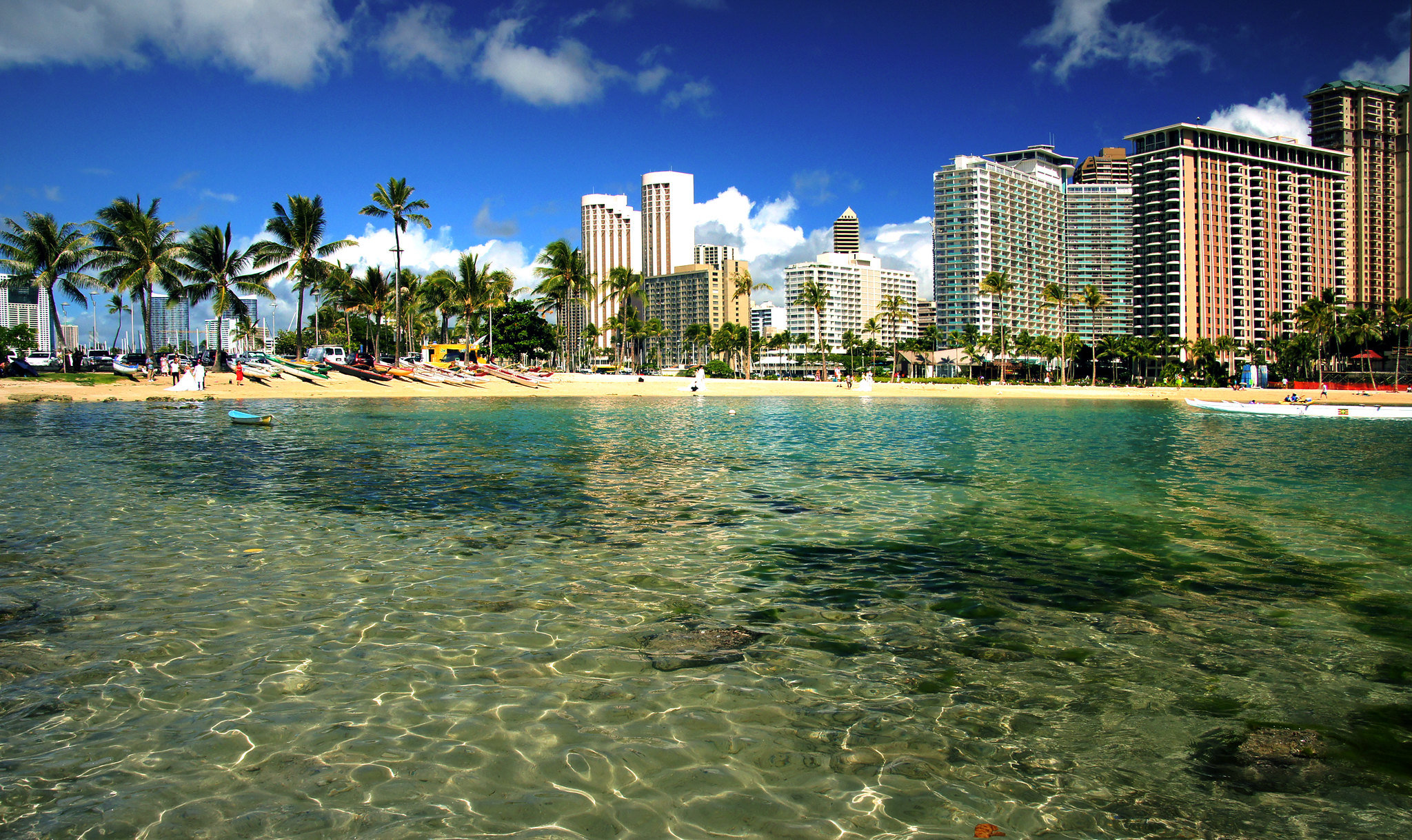 beaches to visit in hawaii honolulu