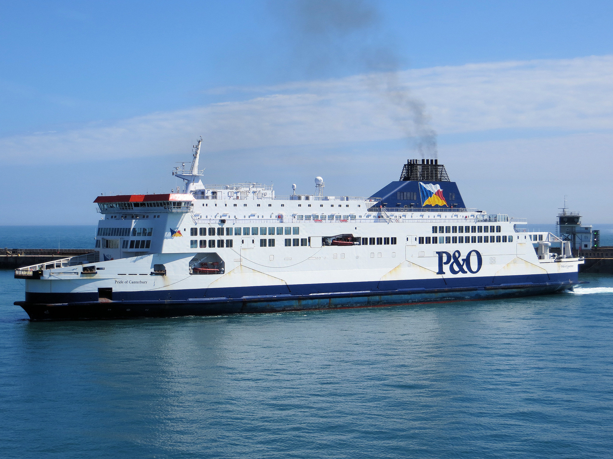 P&O Ferries Guide on Tickets, Changing, and Upgrades