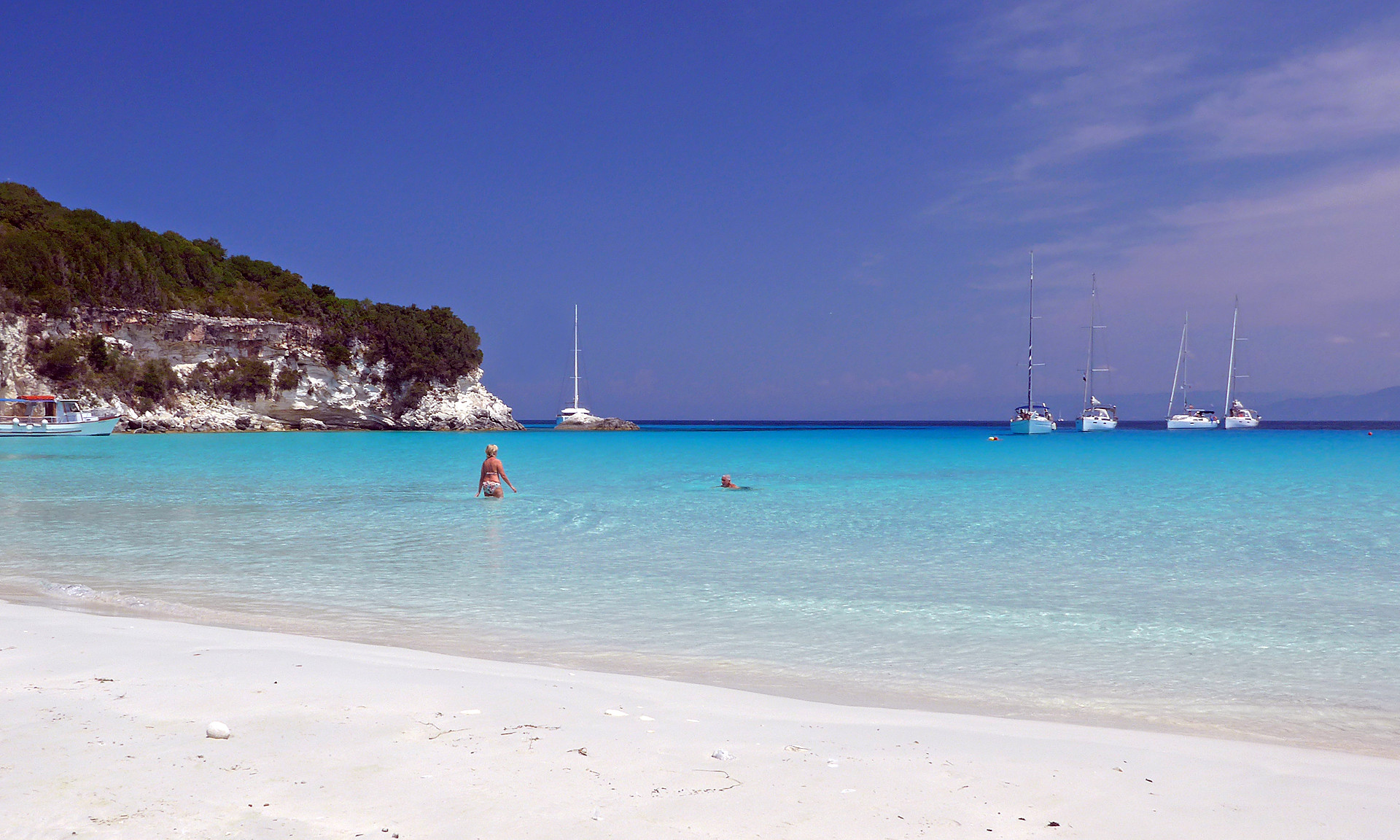 5 Best Things to do in Antipaxos, Greece