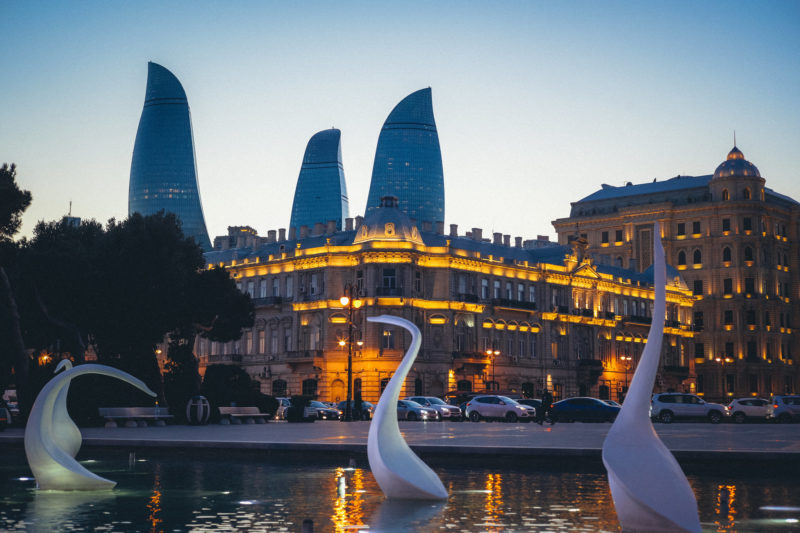 Travel Guide to Baku, Azerbaijan [with Sample Itinerary]