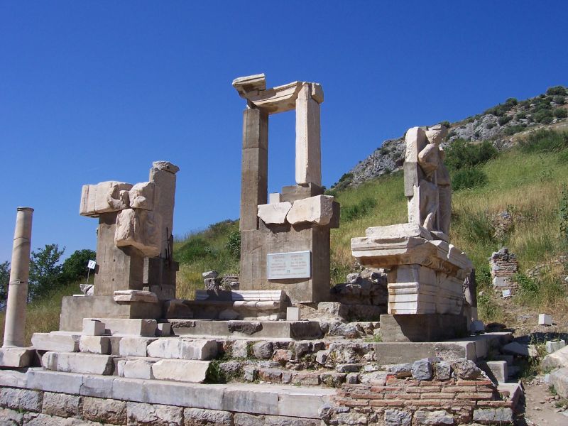 Travel Guide to the Ancient City of Ephesus, Turkey