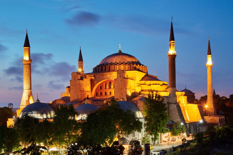 20 Best Things To Do in Istanbul, Turkey [with Suggested Tours]