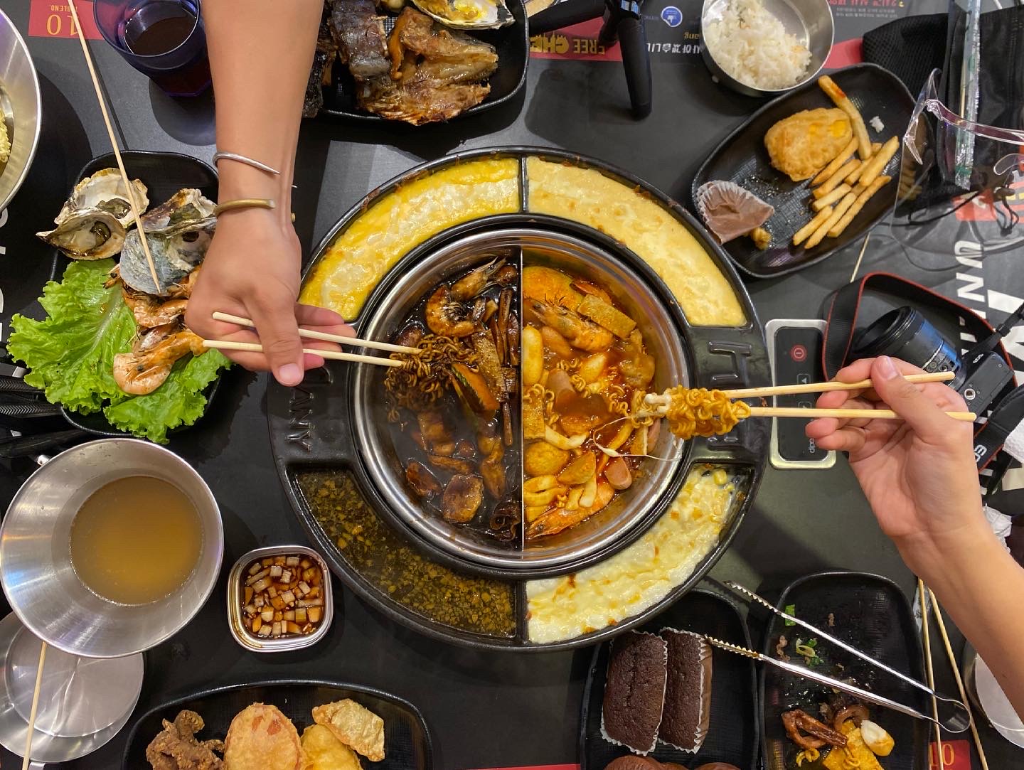 Ha obegränsad koreansk mat på MÅNGA Obegränsad Topokki!