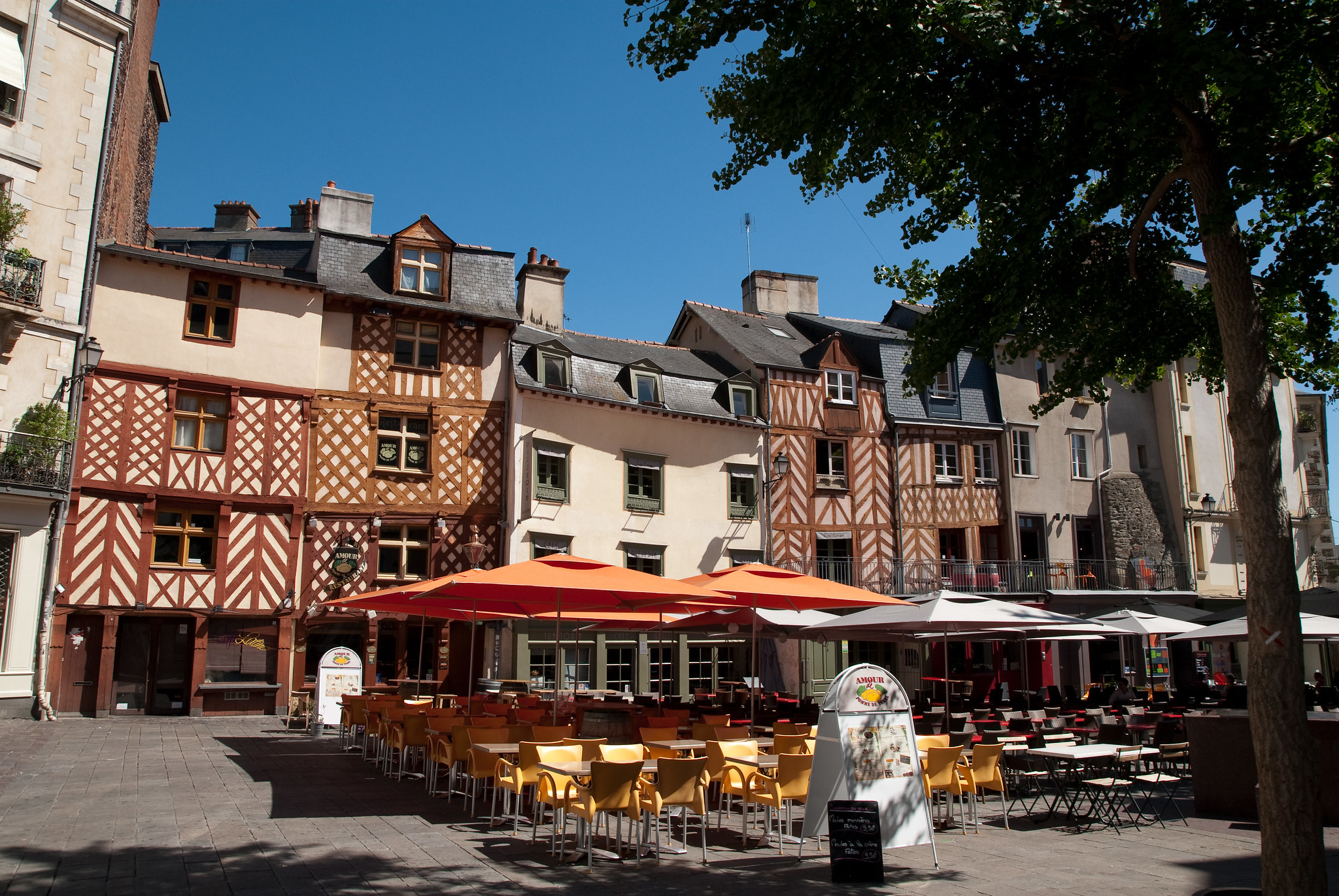 6 Orte, die Sie mit Ihrer Familie in Frankreich besuchen sollten [A Perfect French Retreat]